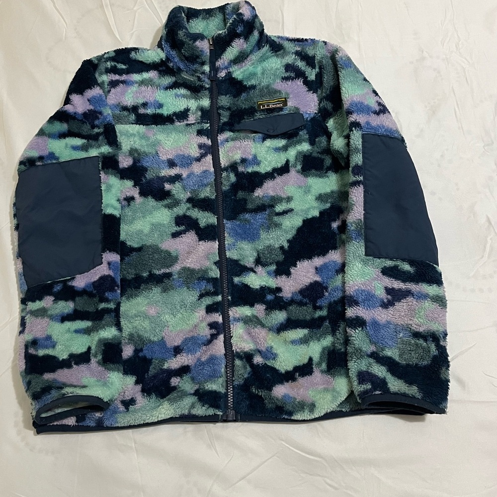 L.L. Bean Women's Camouflage Fleece Jacket - Blue and Green Size Small